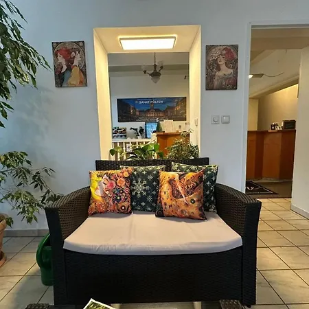 Mariazellerhof 112 Apartman Sankt Pölten